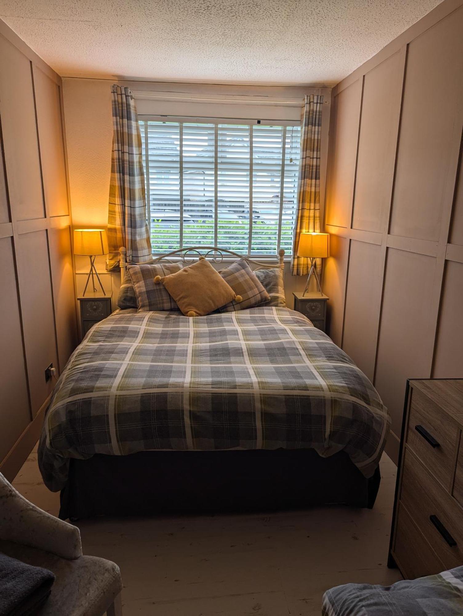 Rooms At Tarrareoch Bathgate Quarto foto